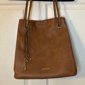 Calvin Klein Gabrianna Bubble Faux Leather Carmel Tote With Gold Keychain
